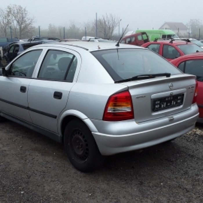 Dezmembrez Opel Astra G, an 2006, motorizare 1.4 16V, Benzina, kw 66