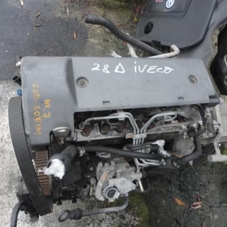 Vindem motor de Iveco 2.8 diesel