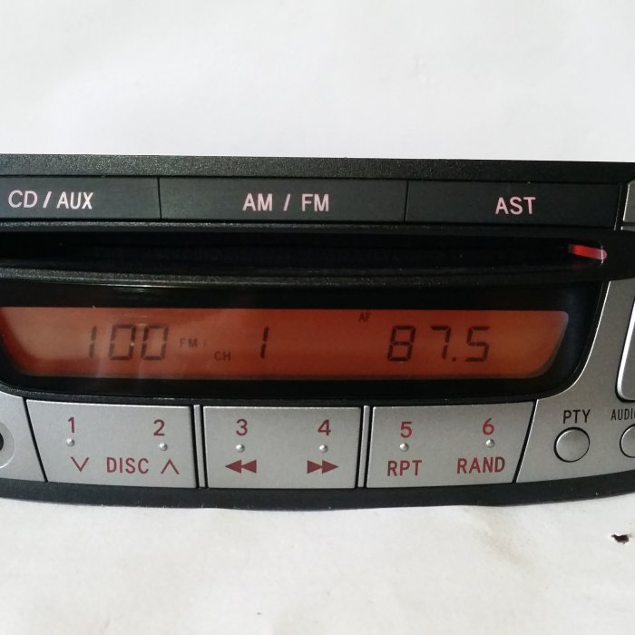 Radio cd player original peugeot107 citroen c1 toyota aygo
