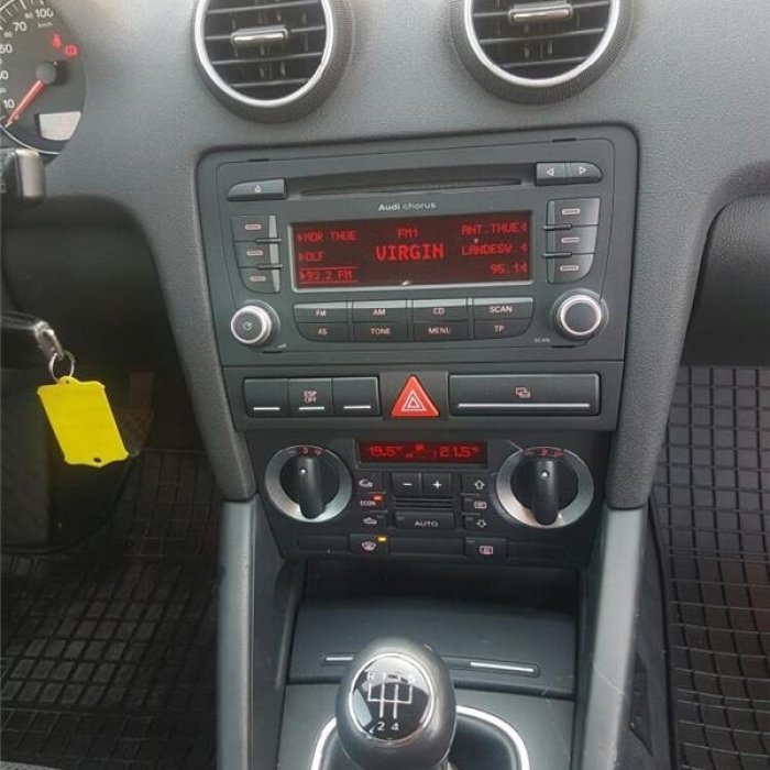 Radio Cd Player Dublu din Audi A4 B7 A3 8p  TT 8J Chorus