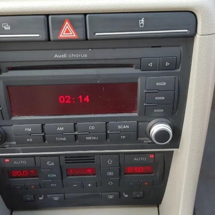 Radio Cd Player Dublu din Audi A4 B7 A3 8p  TT 8J Chorus