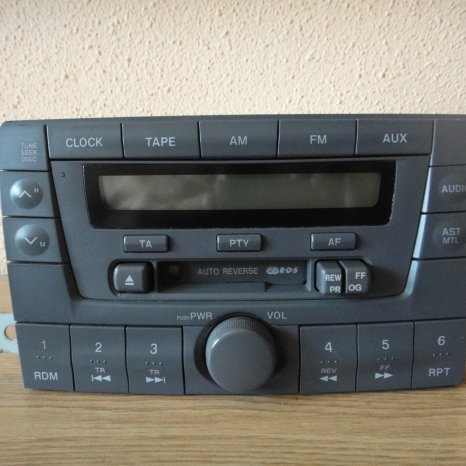 Consola Radio 2Din OEM Mazda Premacy Mpv Aux 